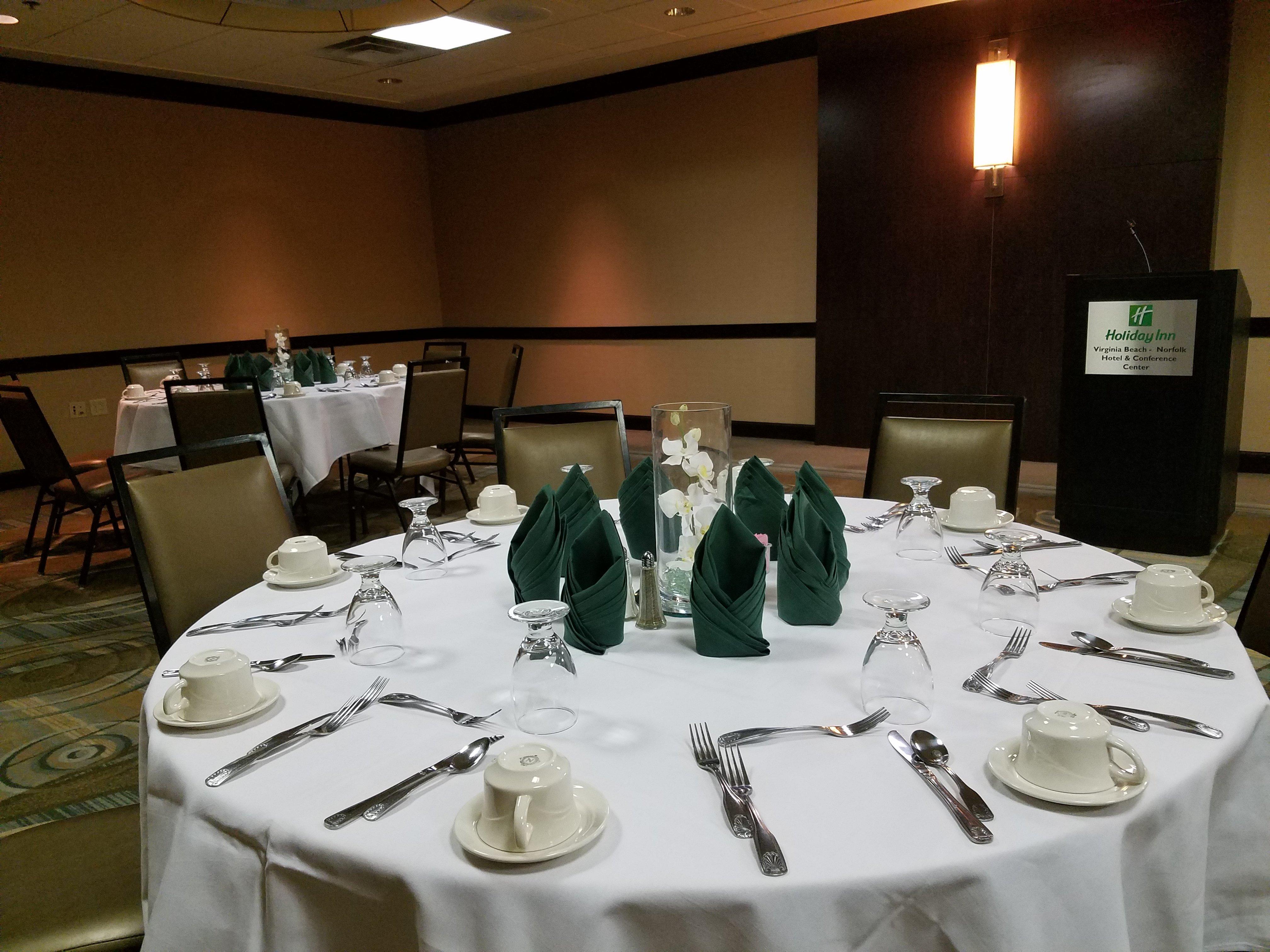 Holiday Inn Virginia Beach - Norfolk By Ihg Exteriör bild