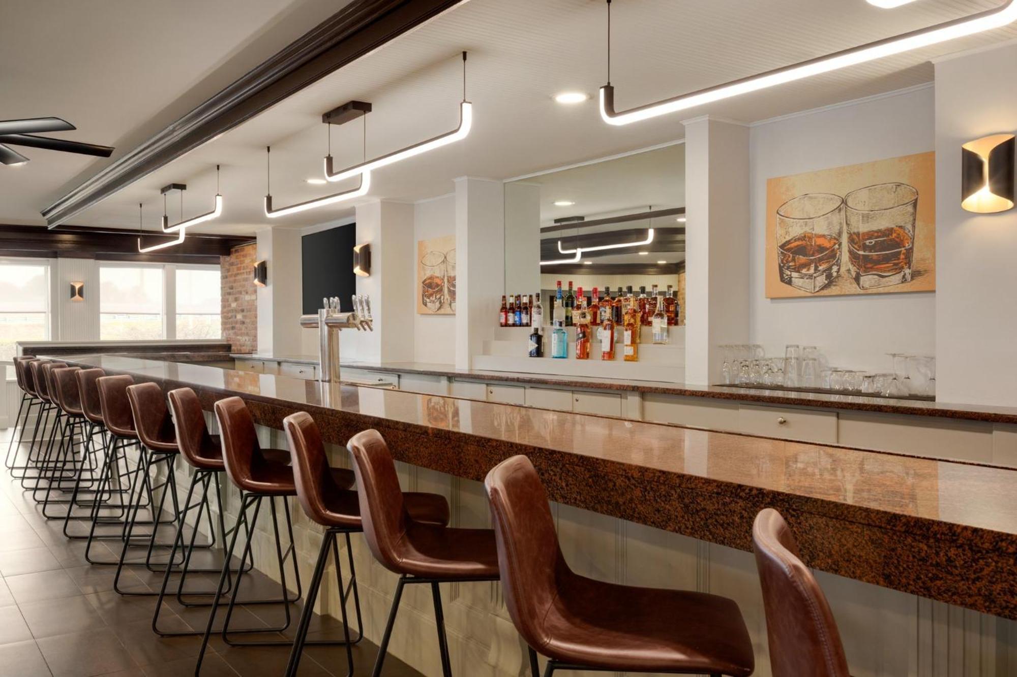 Holiday Inn Virginia Beach - Norfolk By Ihg Exteriör bild