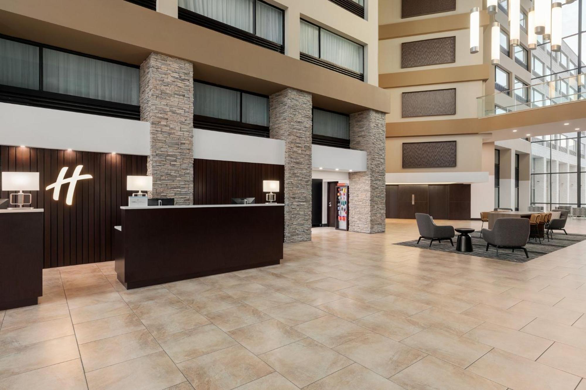 Holiday Inn Virginia Beach - Norfolk By Ihg Exteriör bild