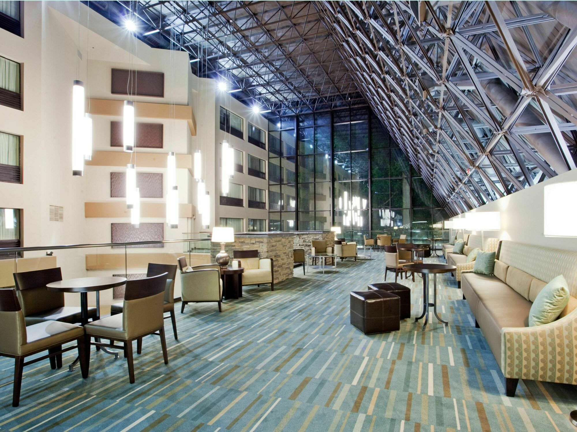 Holiday Inn Virginia Beach - Norfolk By Ihg Exteriör bild